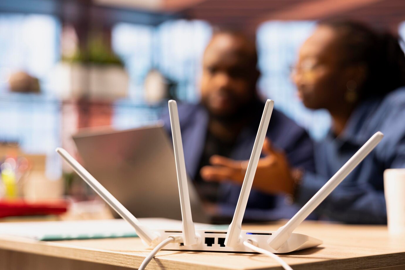 discouraged-african-american-couple-struggles-with-unstable-wi-fi-network_482257-118968 discouraged-african-american-couple-struggles-with-unstable-wi-fi-network_482257-118968